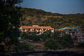 Mastiff Grand La Villae Resort