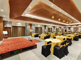 Mastiff Grand La Villae Resort