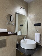 Mastiff Grand La Villae Resort