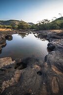 Mastiff Grand La Villae Resort