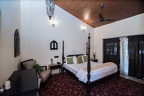 Mastiff Grand La Villae Resort