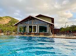 Mastiff Grand La Villae Resort