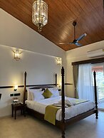 Mastiff Grand La Villae Resort