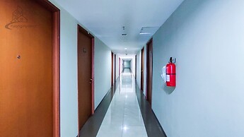 Ruang Nyaman at Apartment GreenLake View