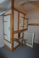 Courtyard Cottages Lymington