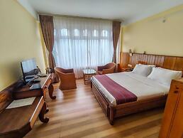 Pemaling Lords Inn Dirang