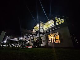 Pemaling Lords Inn Dirang