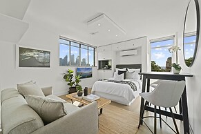 Modern Potts Point Studio