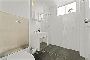 Modern Potts Point Studio