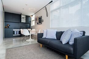 Designer Pad With a View