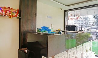 Itsy Hotels Chetan Executive Hadapsar Phursungi