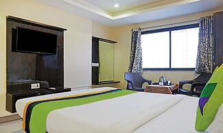 Itsy Hotels Chetan Executive Hadapsar Phursungi