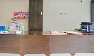 Itsy Hotels Chetan Executive Hadapsar Phursungi