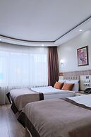 Grand Zara Otel