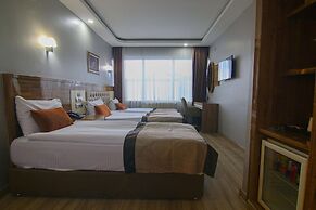 Grand Zara Otel