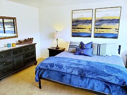 Kern River Retreat - Walk To River & Downtown! 3 Bedroom Retreat by Re