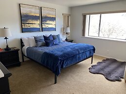 Kern River Retreat - Walk To River & Downtown! 3 Bedroom Retreat by Re