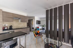 Casa Dina