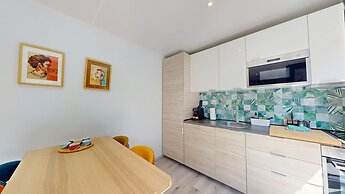 Casa Dina