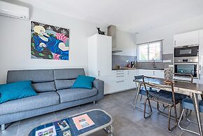 Casa Dina