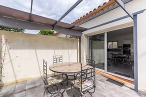 Casa Dina