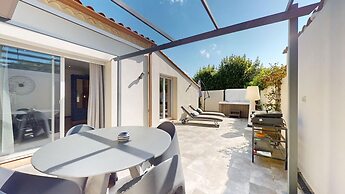 Casa Dina