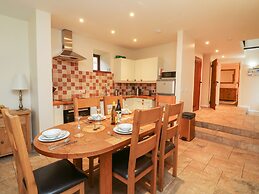 Red Deer Cottage