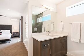 Hilltop Hideaway Vue #28 by RedAwning