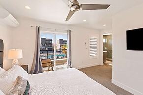 Hilltop Hideaway Vue #28 by RedAwning