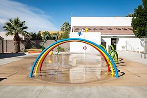 Hilltop Hideaway Vue #28 by RedAwning