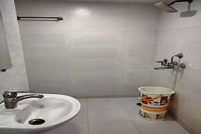 Hotel Mandakini Lush