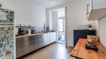 Oporto Invictus Hostel