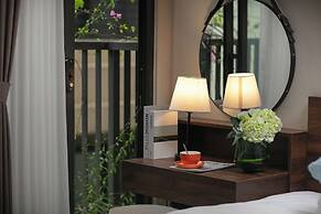 HB Serviced Apartment - Lac Long Quan