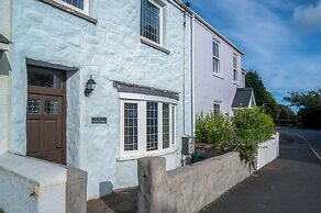 Cambrian Cottage - 3 Bed Cottage - Tenby