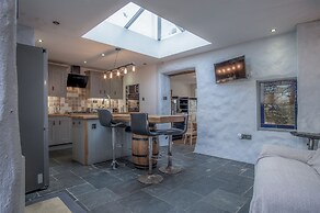 Cambrian Cottage - 3 Bed Cottage - Tenby