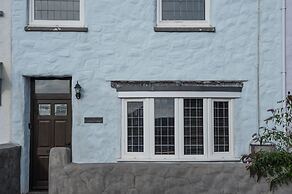 Cambrian Cottage - 3 Bed Cottage - Tenby