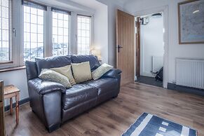 Cambrian Cottage - 3 Bed Cottage - Tenby