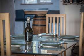 Cambrian Cottage - 3 Bed Cottage - Tenby