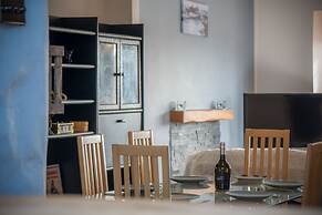 Cambrian Cottage - 3 Bed Cottage - Tenby