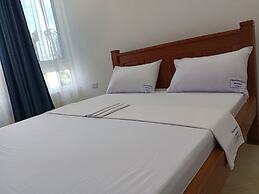 1-bedroom Apartment With Pool View, Beach Experien