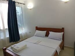 1-bedroom Apartment With Pool View, Beach Experien