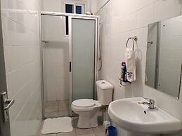 1-bedroom Apartment With Pool View, Beach Experien