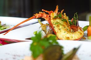 Wanda Reign Resort & Villa Haitang Bay