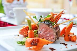 Wanda Reign Resort & Villa Haitang Bay