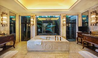 Wanda Reign Resort & Villa Haitang Bay