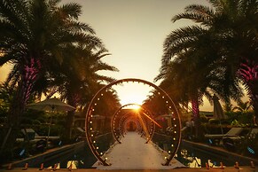 Wanda Reign Resort & Villa Haitang Bay