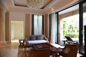 Wanda Reign Resort & Villa Haitang Bay