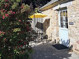 Carreg Cennen Cottage