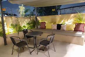 Oheneba Tema - Luxury Hot -tub Retreat With Wi-fi