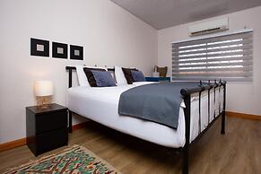 Oheneba Tema - Luxury Hot -tub Retreat With Wi-fi